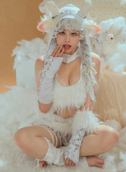 亚洲欧美精品无_全集无删减版高清免费观看